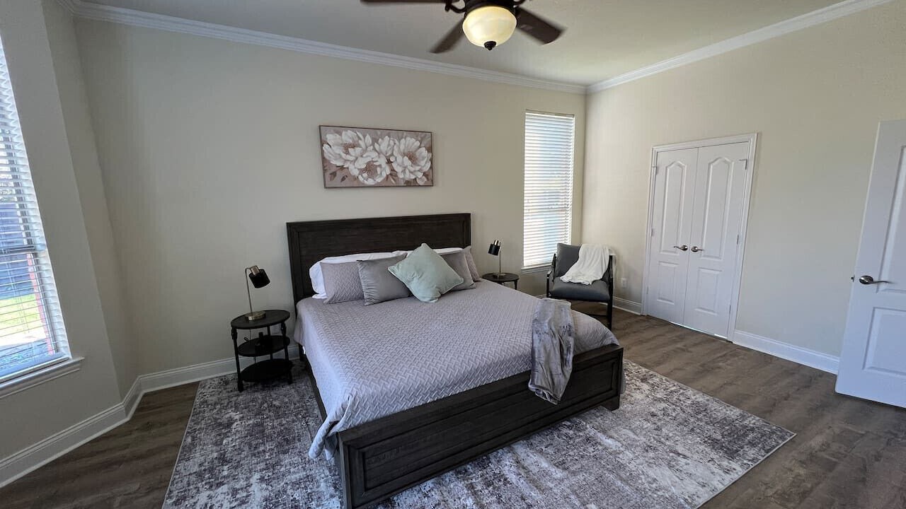 Photo of Bedroom in Allen