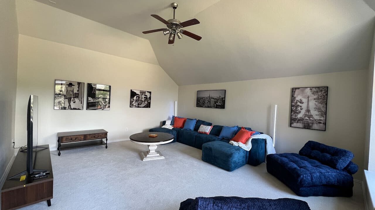 Photo of Livingroom in Allen