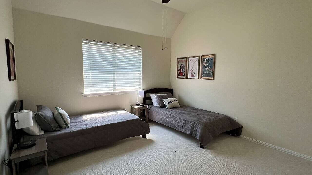 Photo of Bedroom in Allen
