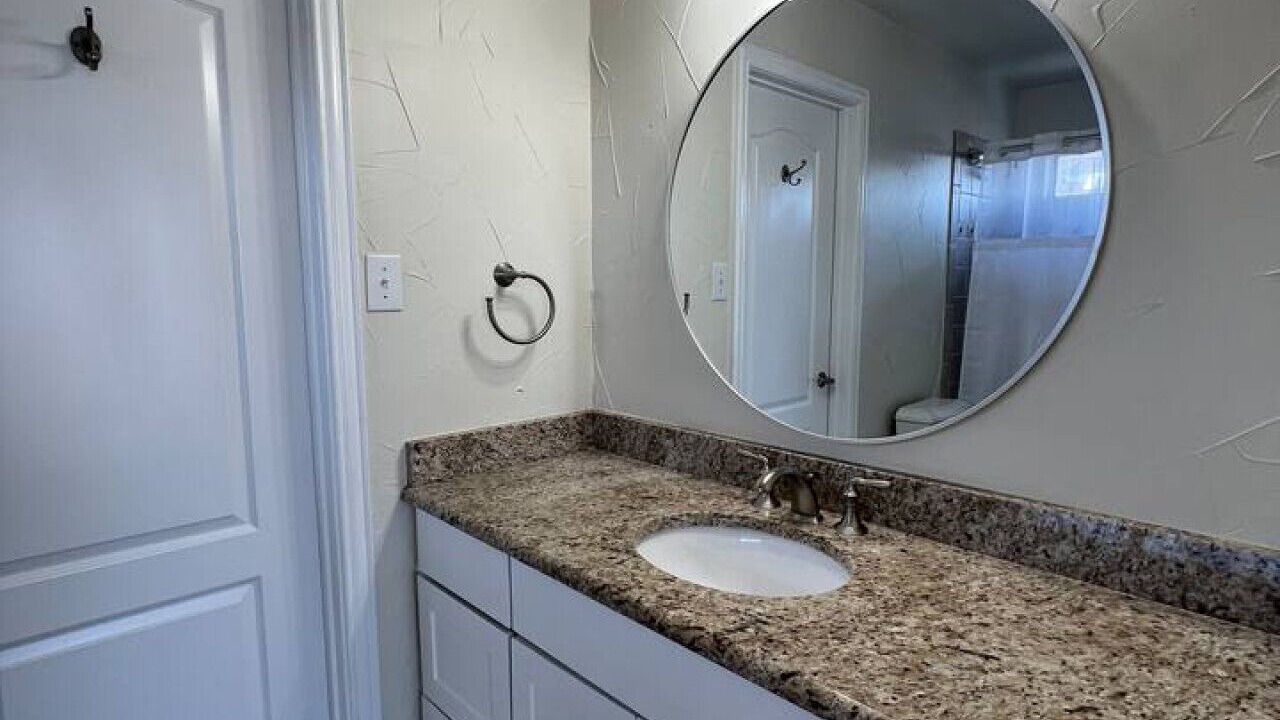 Photo of Bathroom in Allen
