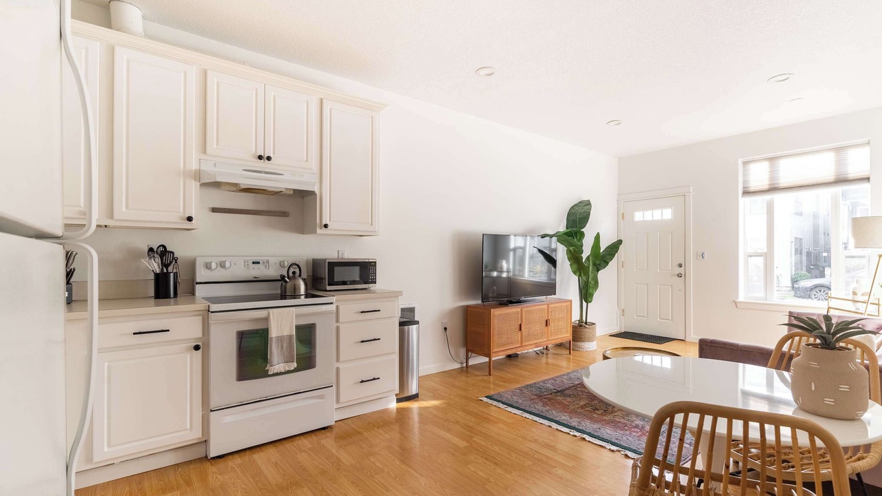 Photo of Kitchen in Hosford-Abernethy