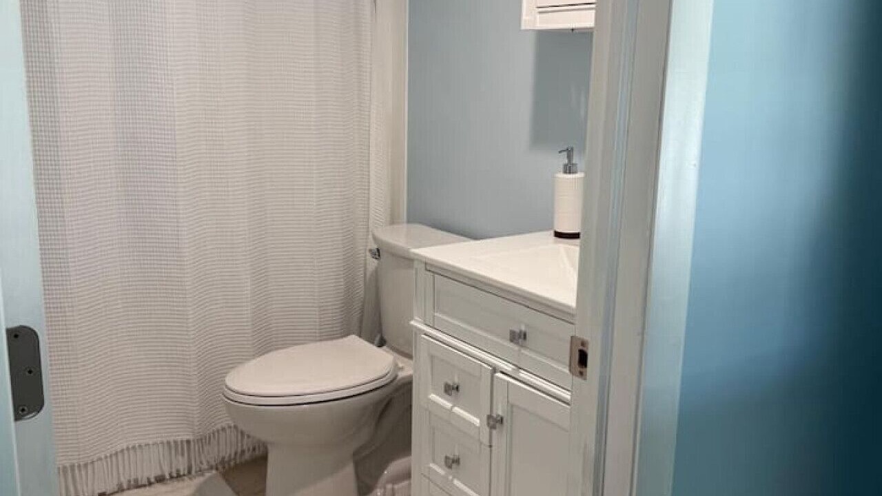 Photo of Bathroom in Marathon
