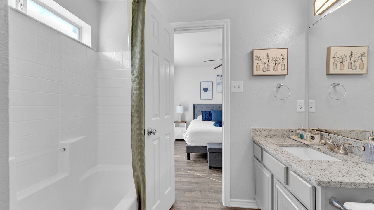 Photo of Bathroom in Glenn Heights