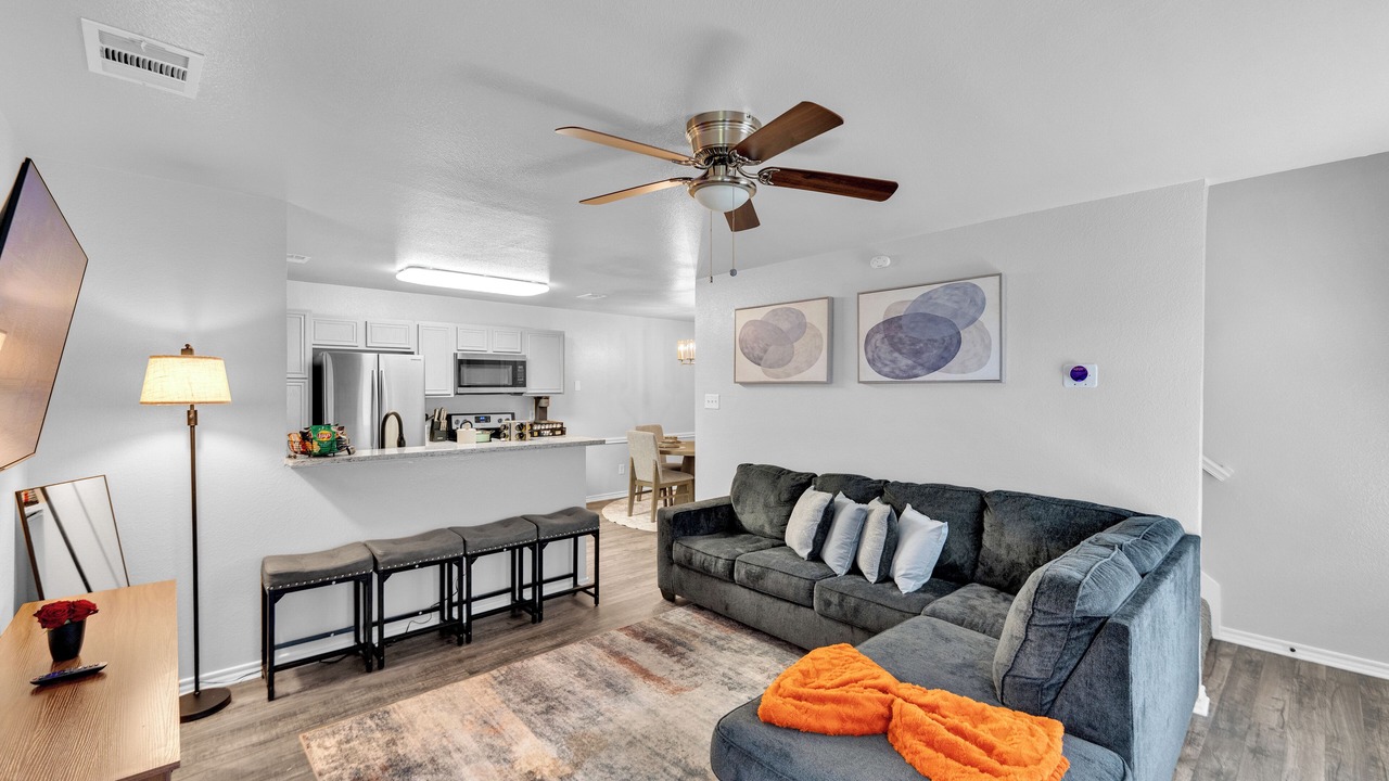 Photo of Livingroom in Glenn Heights