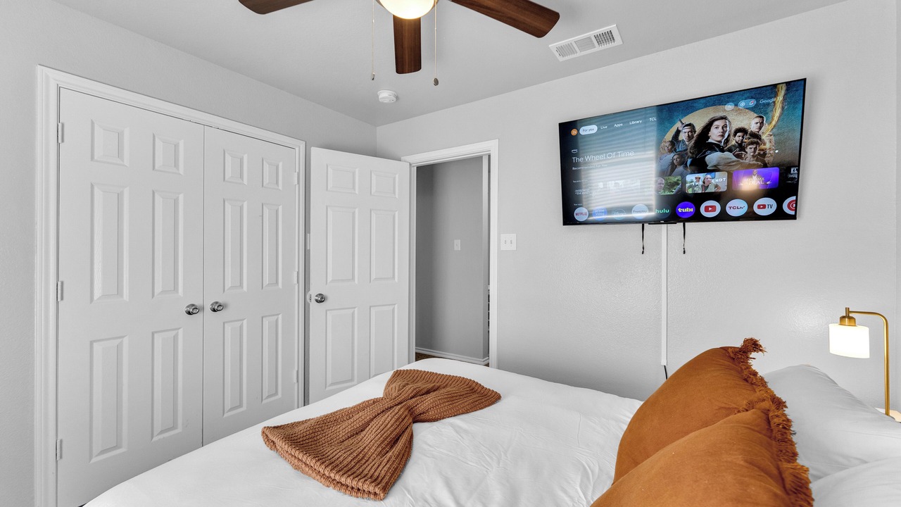 Photo of Bedroom in Glenn Heights