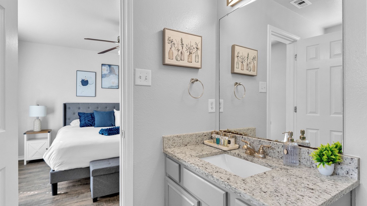 Photo of Bathroom in Glenn Heights