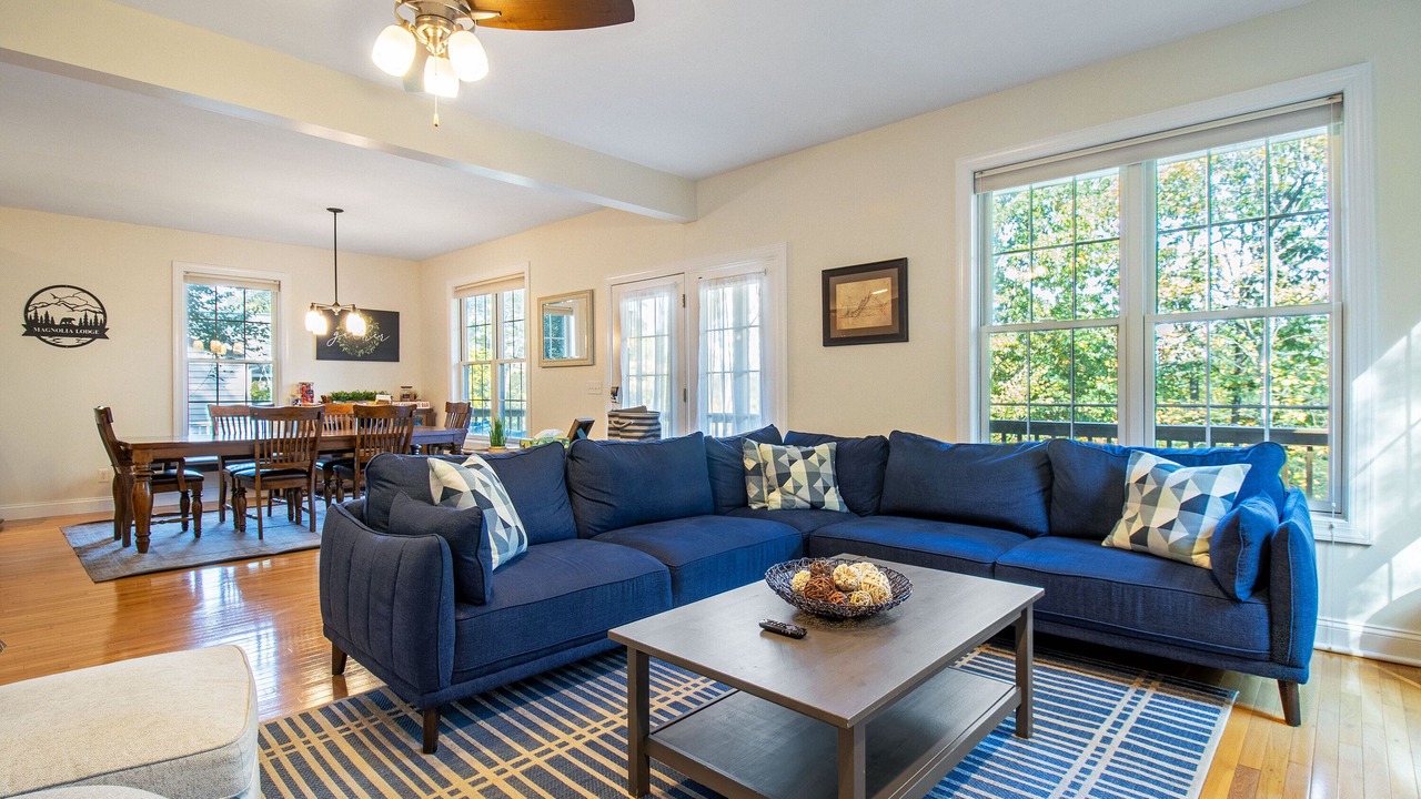Photo of Livingroom in McGaheysville