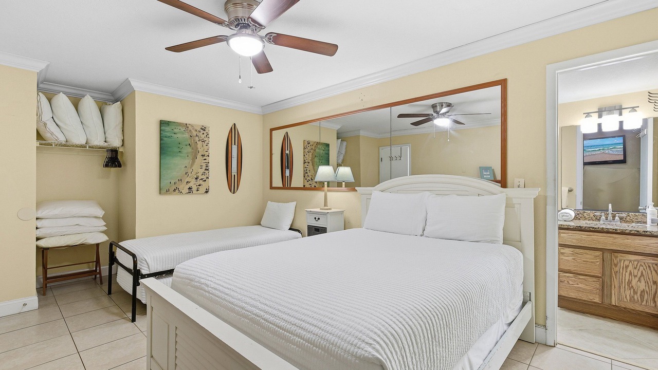 Photo of Bedroom in Lenox Park