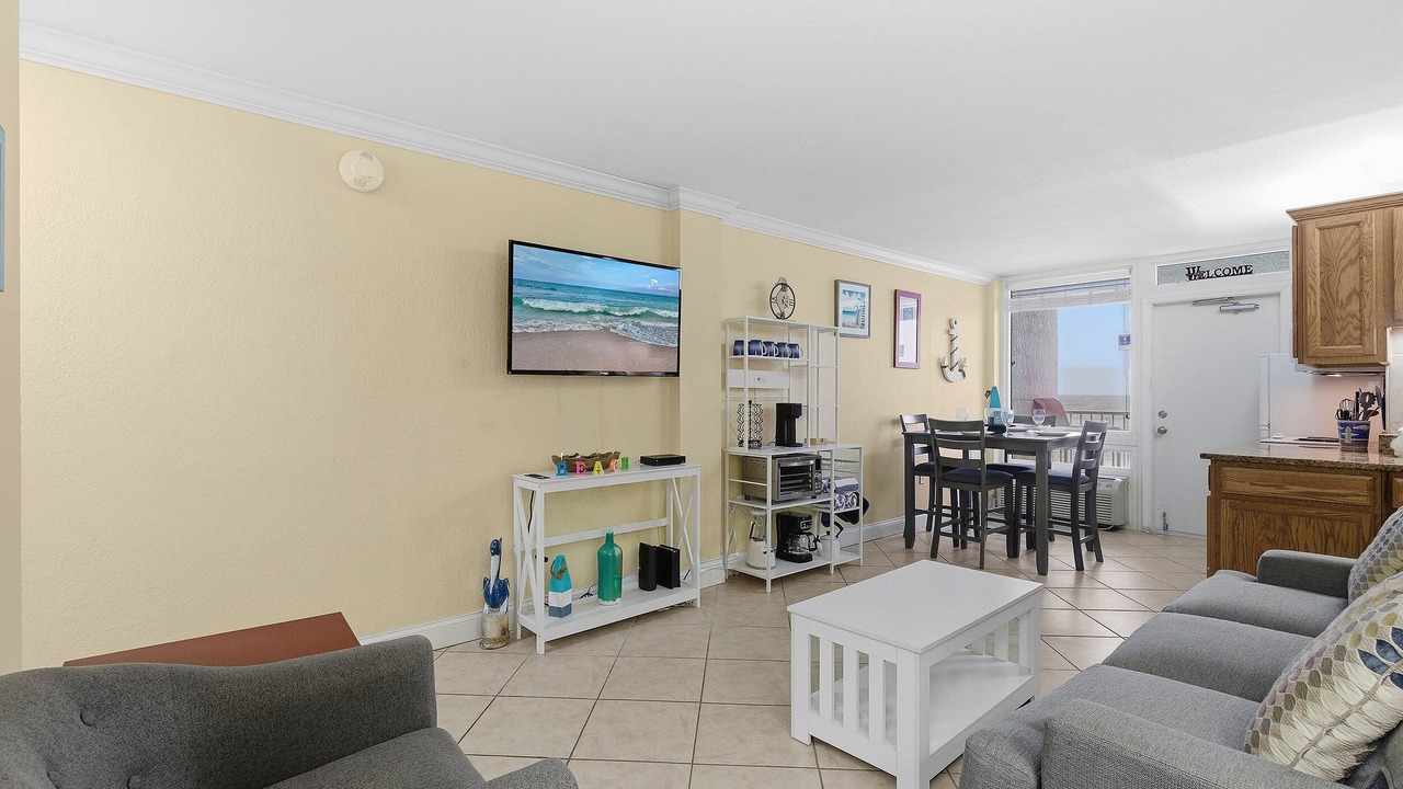 Photo of Livingroom in Lenox Park
