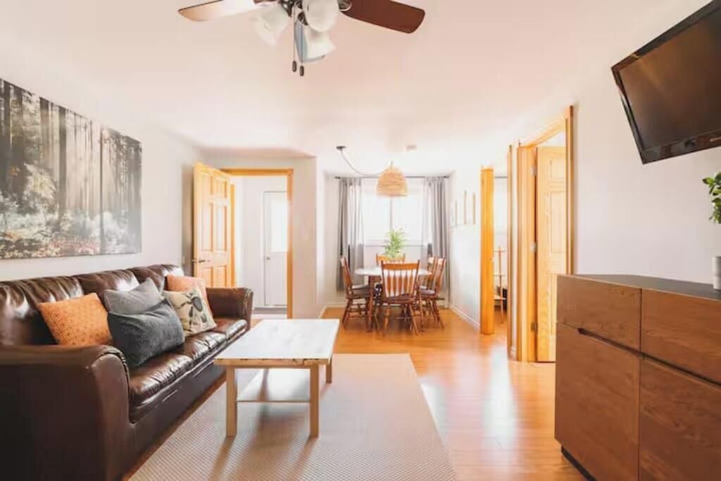 Photo of Livingroom in Lambton Shores