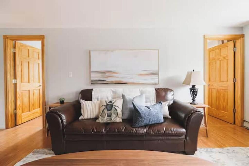 Photo of Livingroom in Lambton Shores