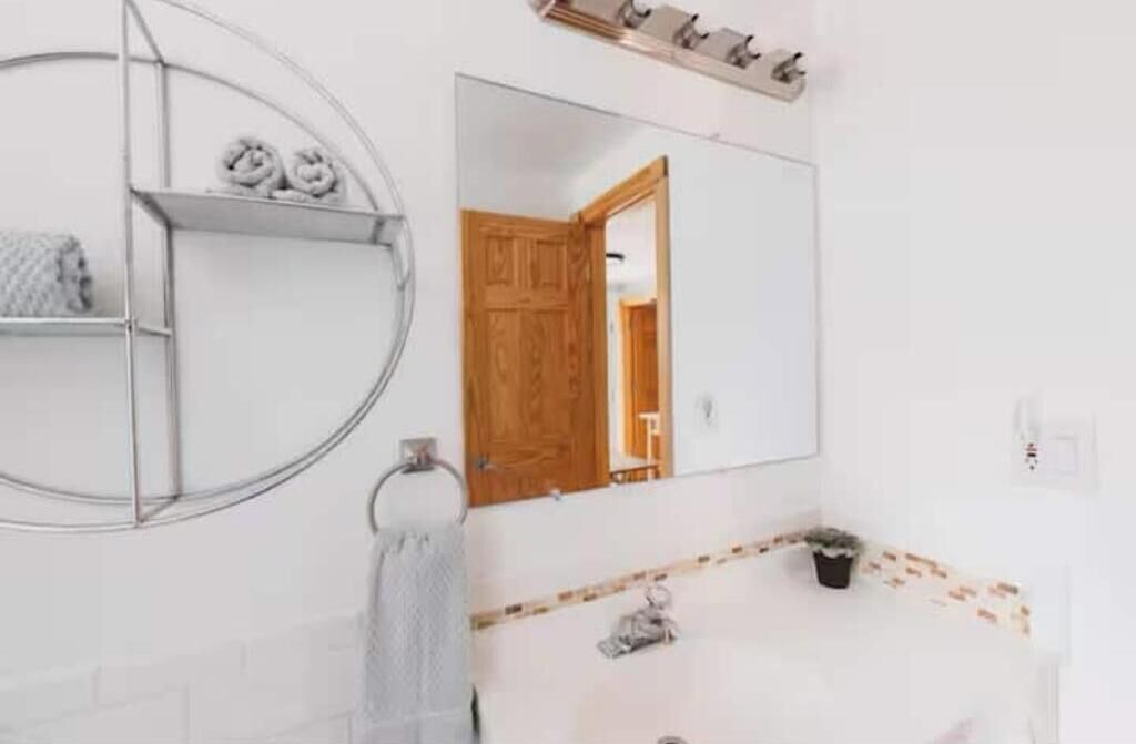 Photo of Bathroom in Lambton Shores