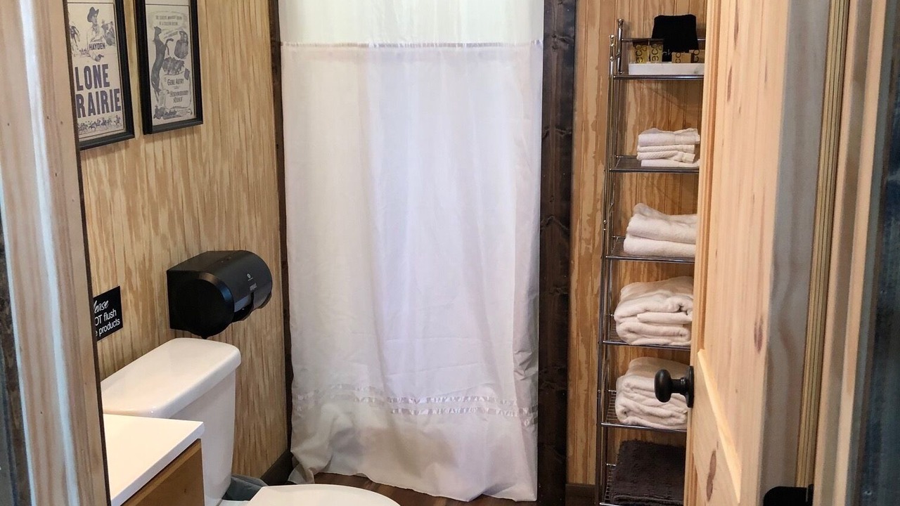 Photo of Bathroom in Glen Rose