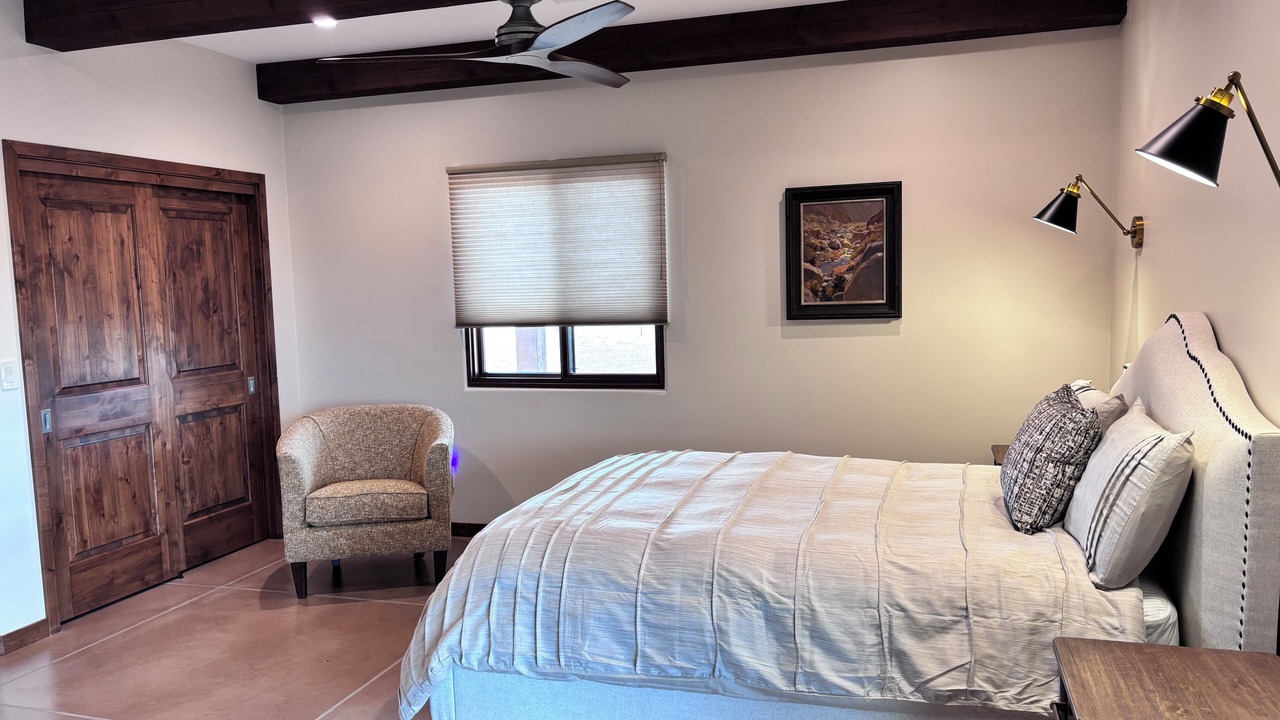 Photo of Bedroom in Elgin
