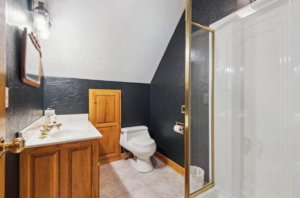 Photo of Bathroom in Bowring
