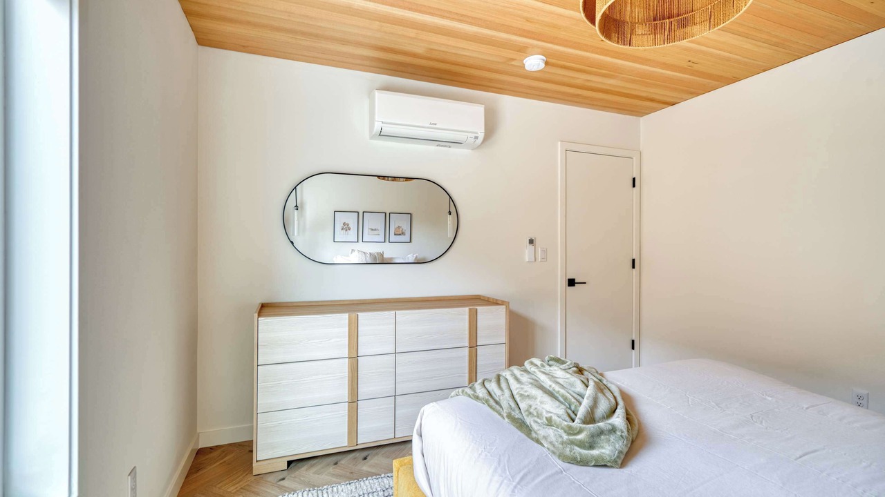 Photo of Bedroom in Alberta Arts District