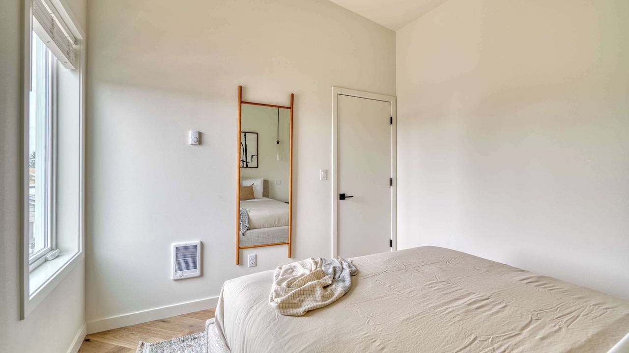 Photo of Bedroom in Alberta Arts District