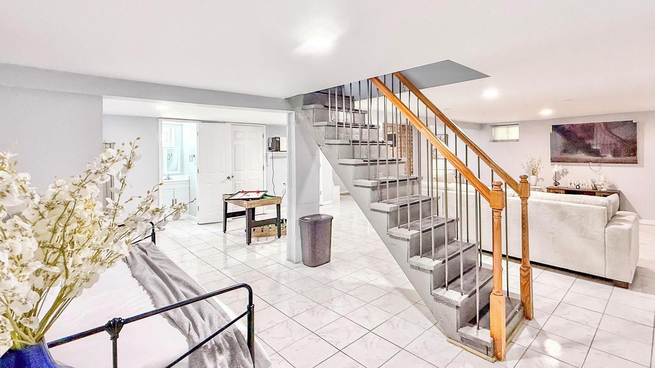 Photo of Others in Silver Beach