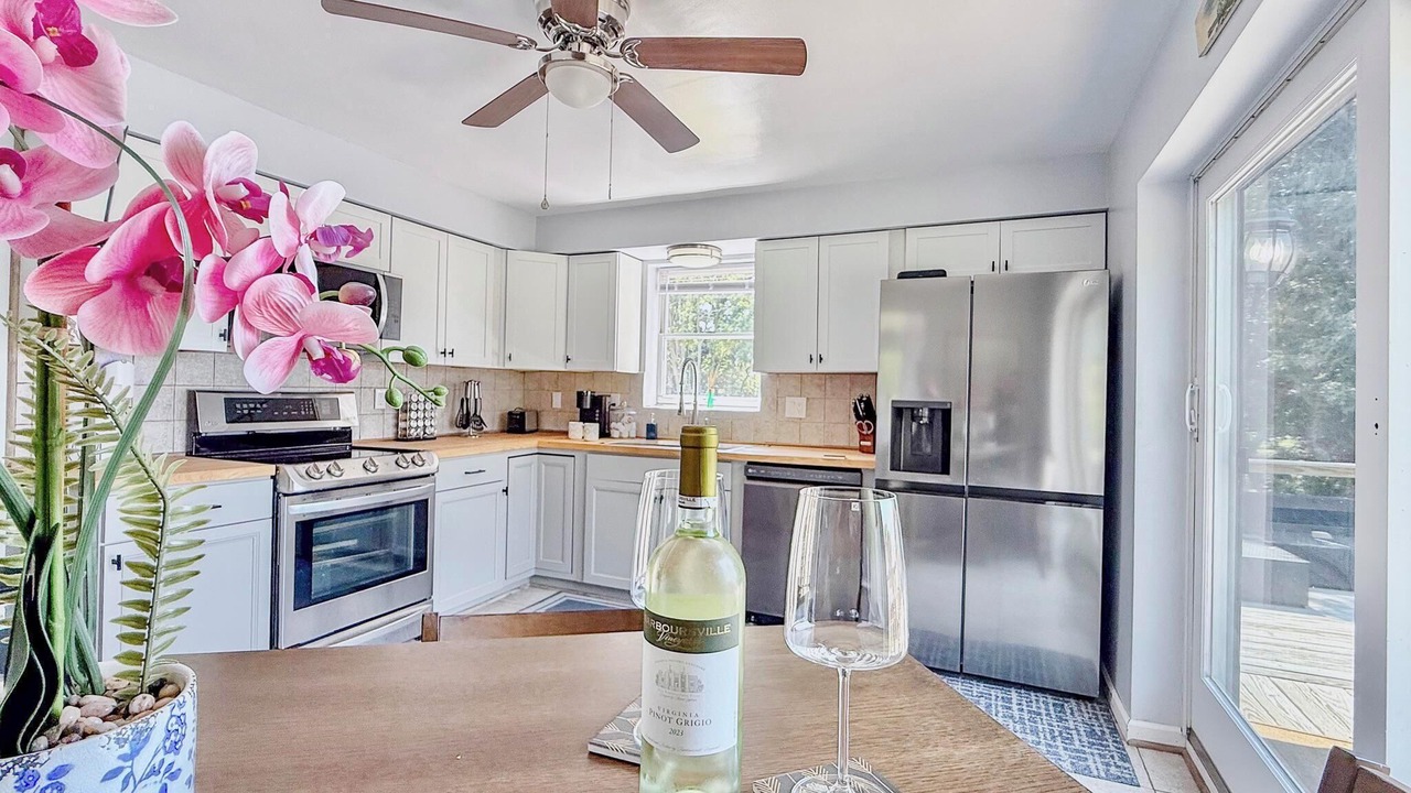 Photo of Others in Silver Beach