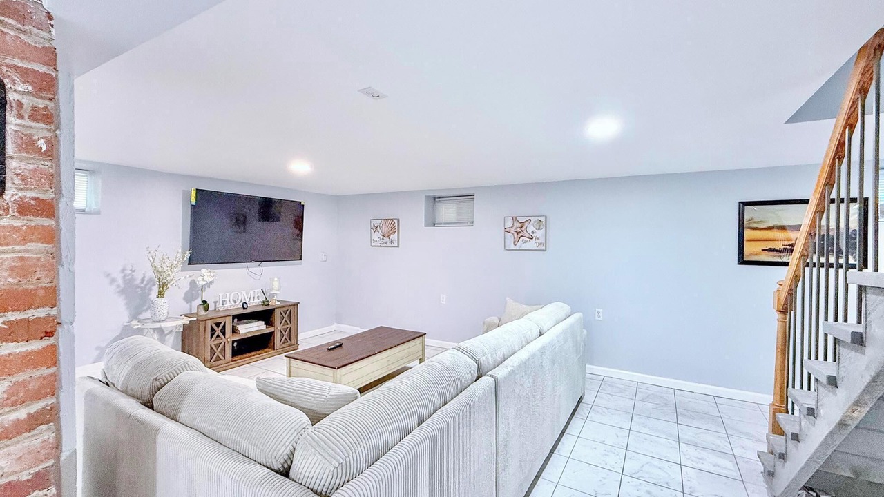 Photo of Others in Silver Beach