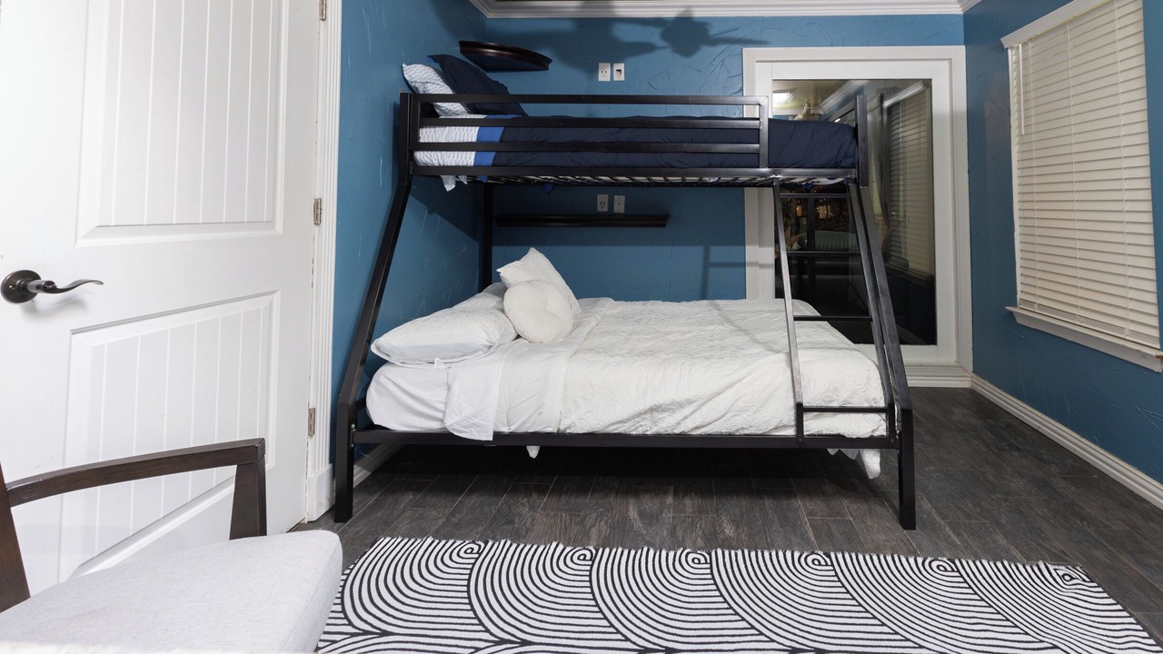 Photo of Bedroom in South Arlington