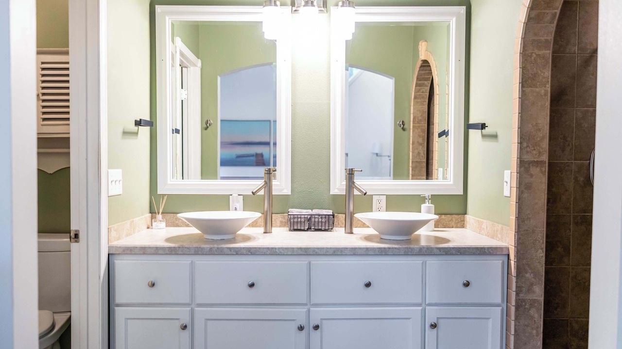 Photo of Bathroom in Frazee