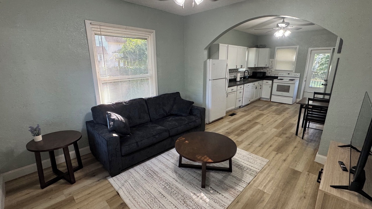 Photo of Livingroom in Creston