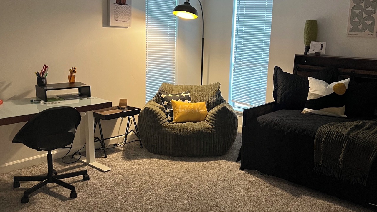 Photo of Livingroom in Greensboro