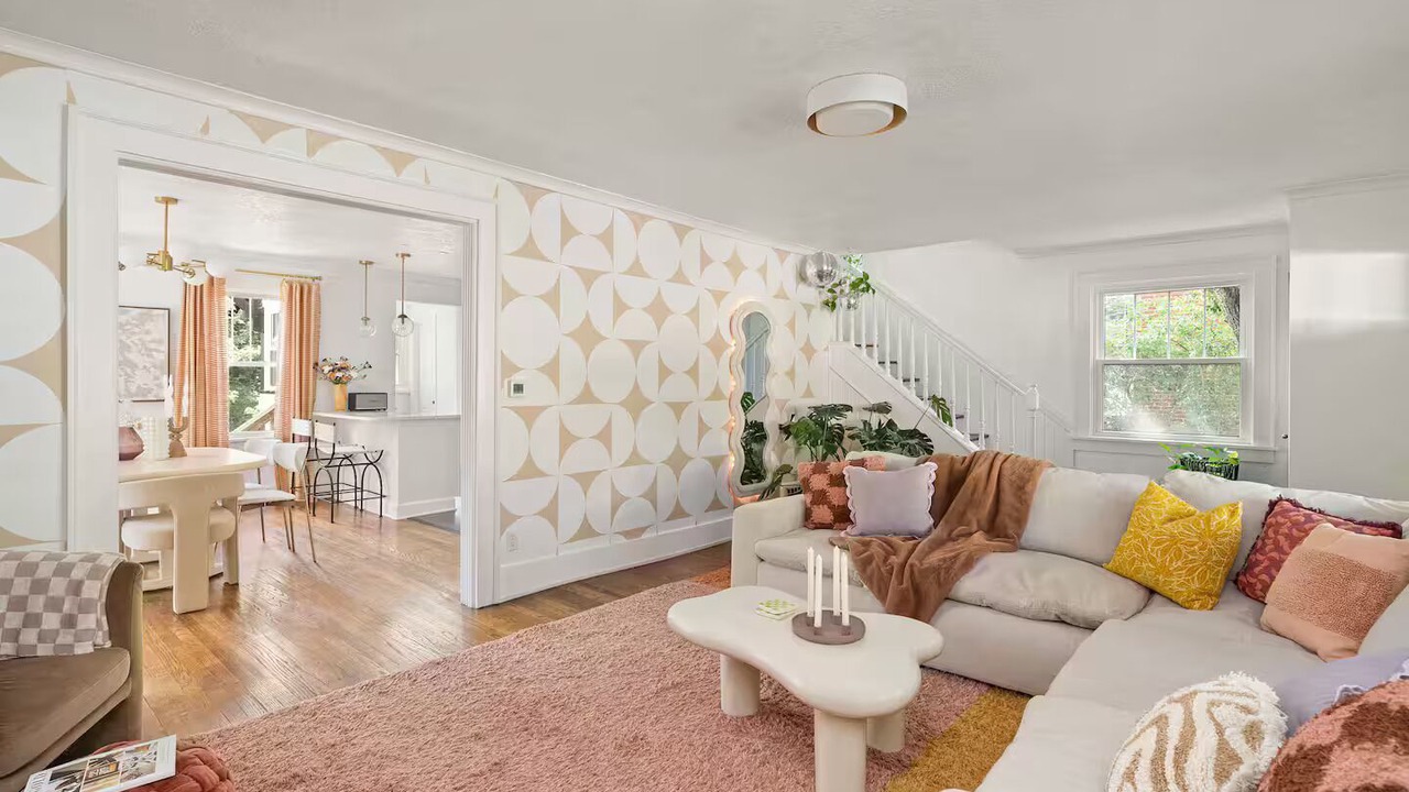 Photo of Livingroom in Beaverdale
