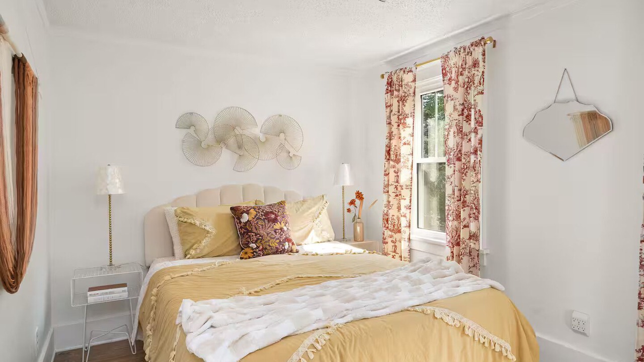Photo of Bedroom in Beaverdale