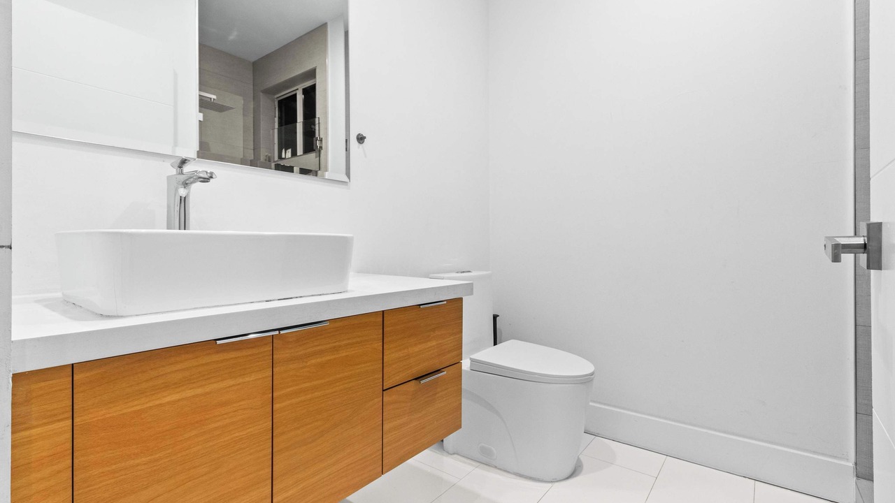 Photo of Bathroom in Downtown Hollywood
