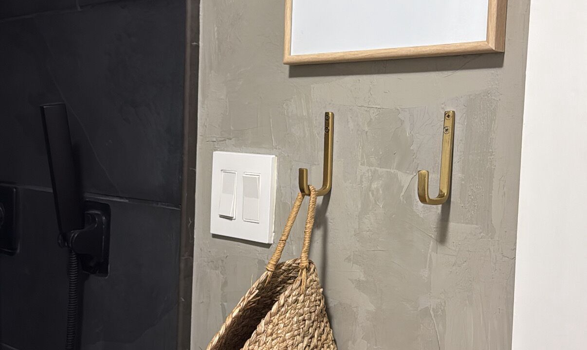 Photo of Bathroom in Porter