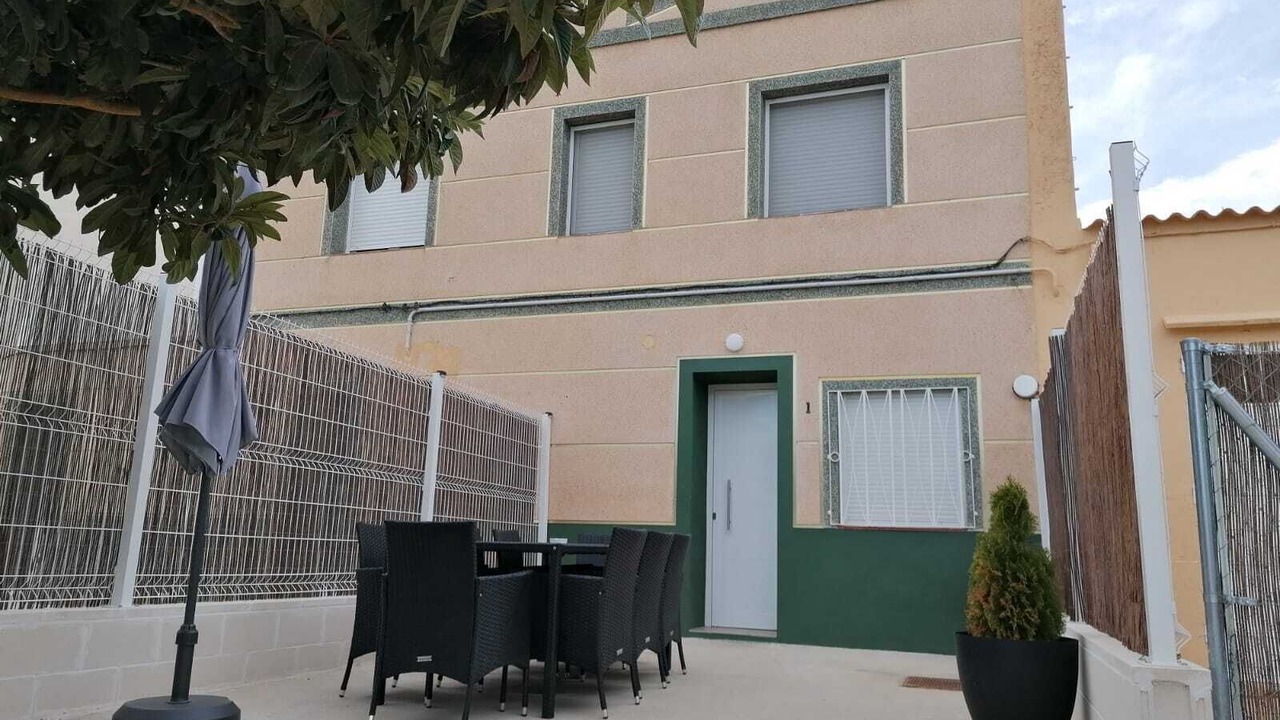Photo of Outdoor in Camarles