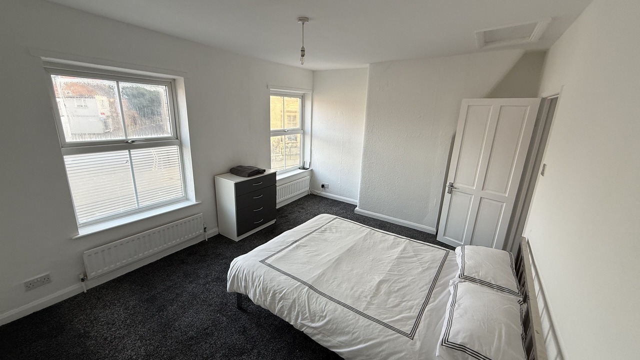 Photo of Bedroom in Grantham