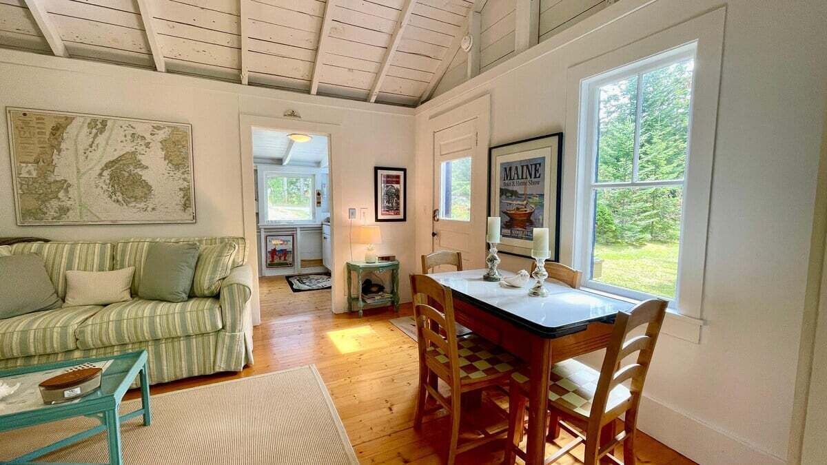 Photo of Livingroom in Spruce Head