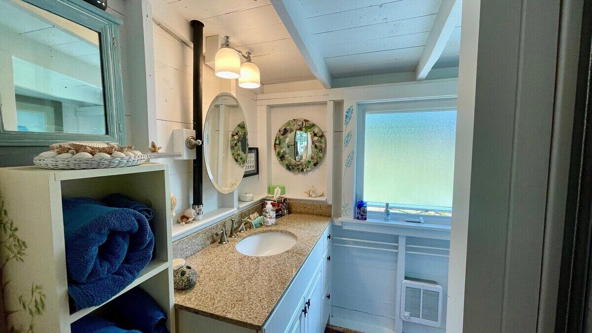 Photo of Bathroom in Spruce Head