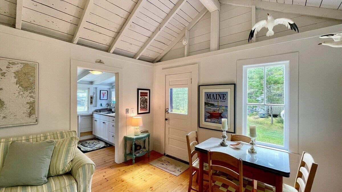 Photo of Livingroom in Spruce Head