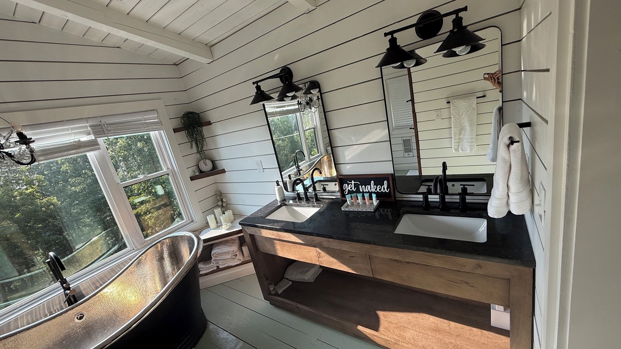 Photo of Bathroom in Johnson City
