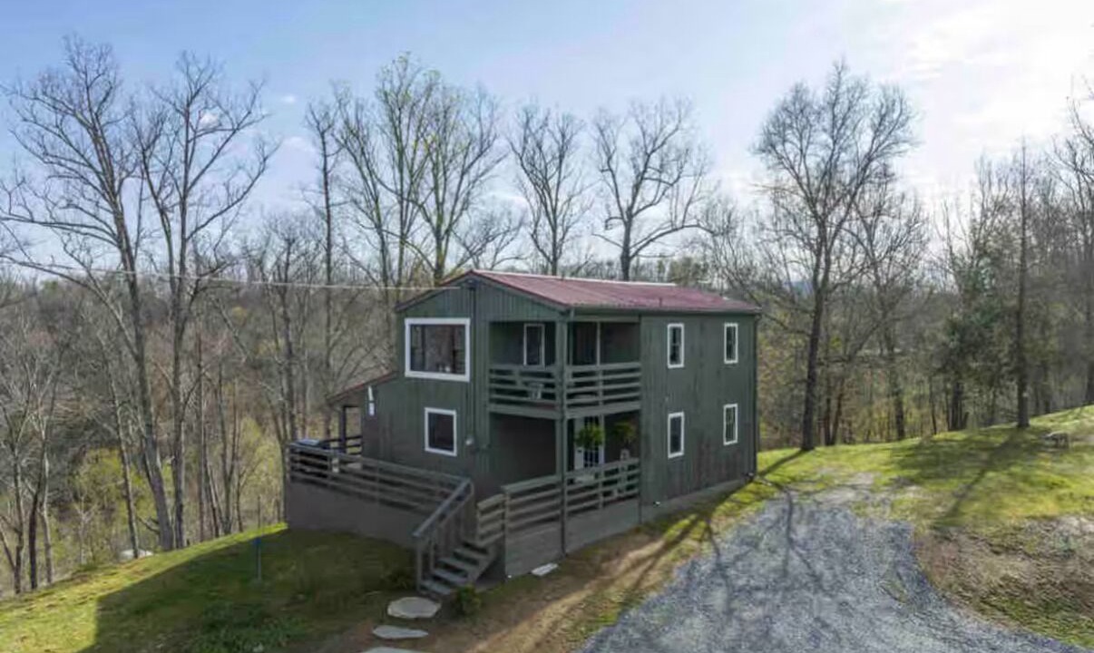 Photo of Outdoor in Johnson City