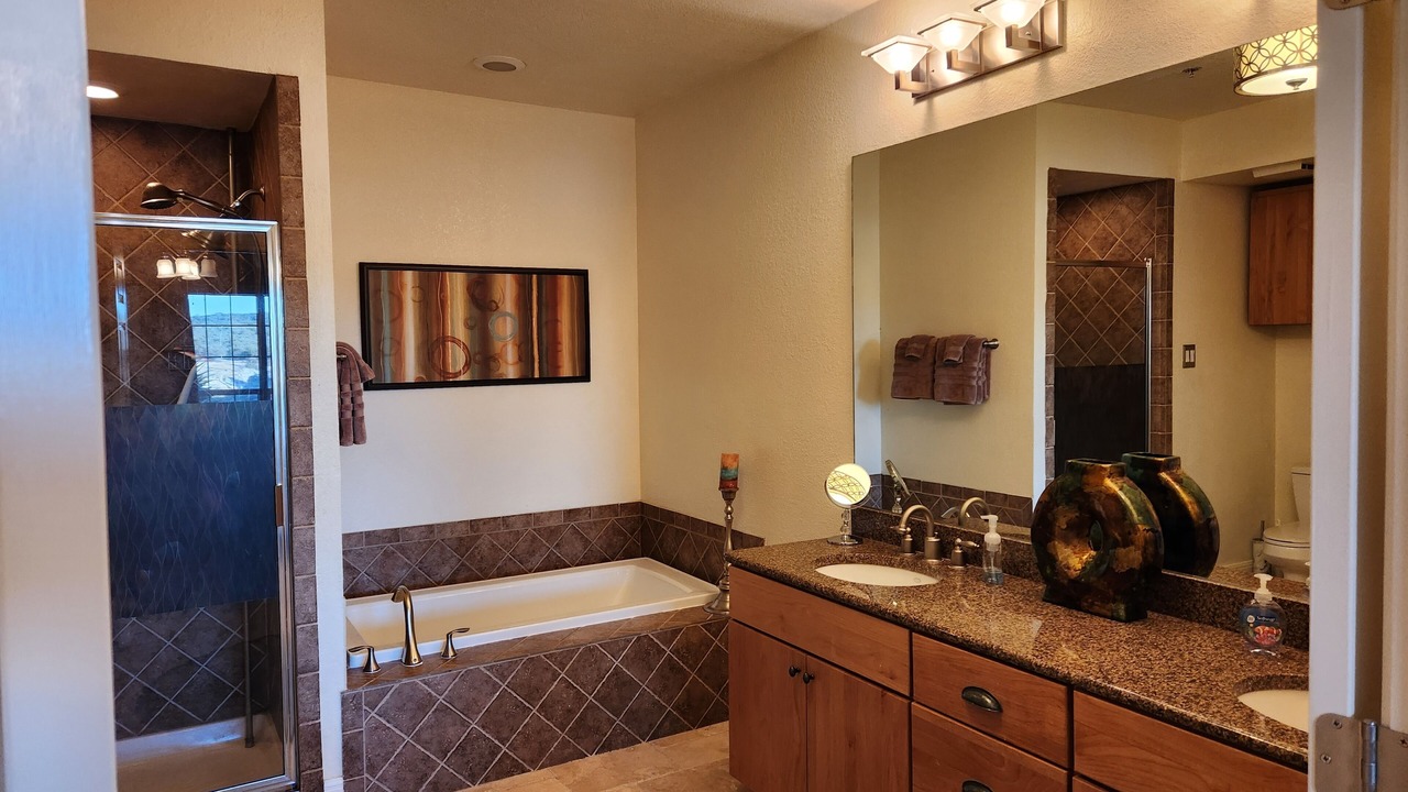 Photo of Bathroom in Lago Vista