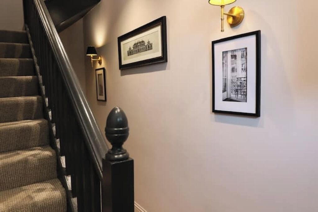 Photo of Others in Thornhill