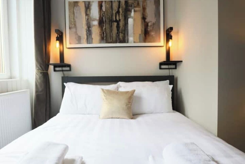 Photo of Bedroom in Thornhill