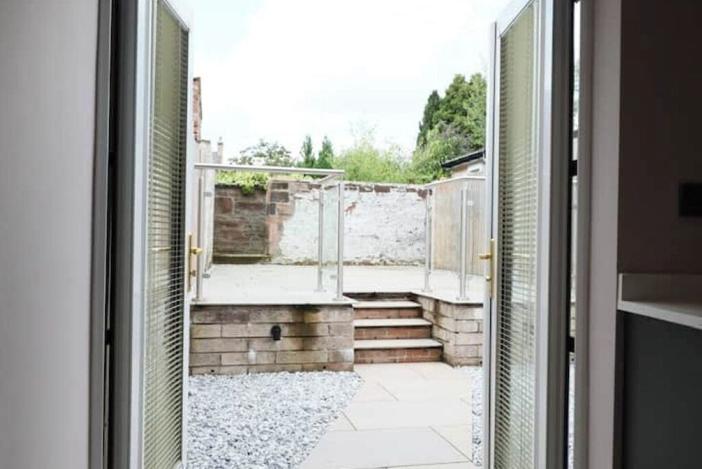 Photo of Others in Thornhill