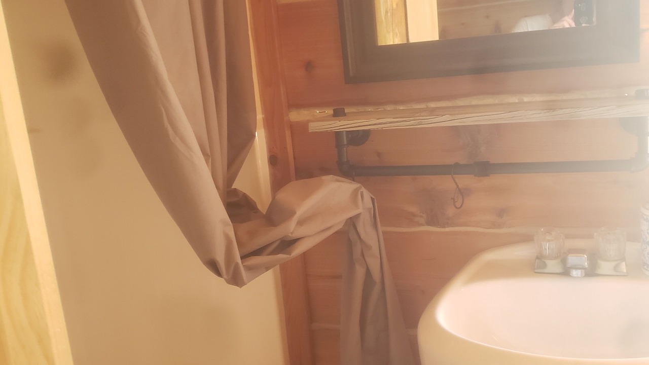 Photo of Bathroom in Thompson Falls