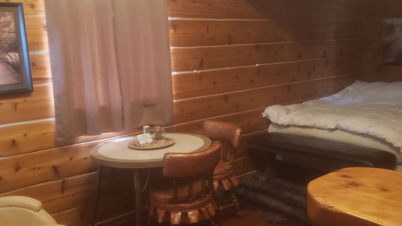 Photo of Bedroom in Thompson Falls