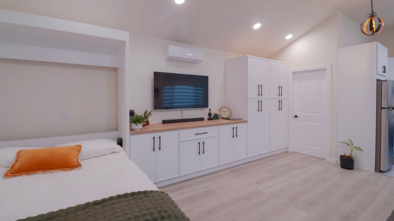 Photo of Bedroom in Burbank