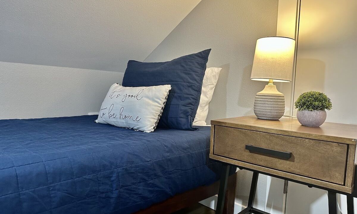 Photo of Bedroom in Port Bolivar