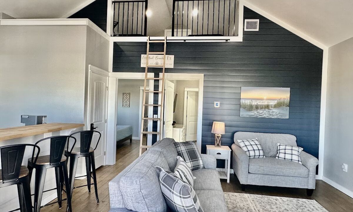 Photo of Livingroom in Port Bolivar