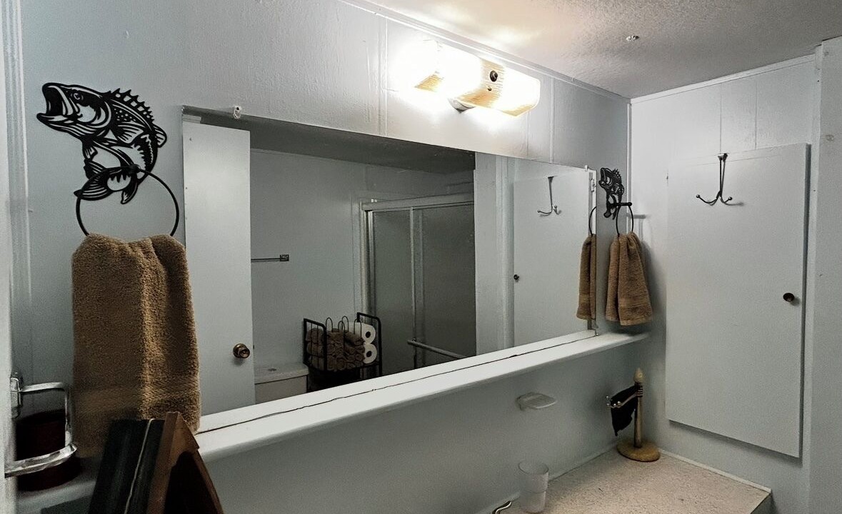 Photo of Bathroom in Hemphill