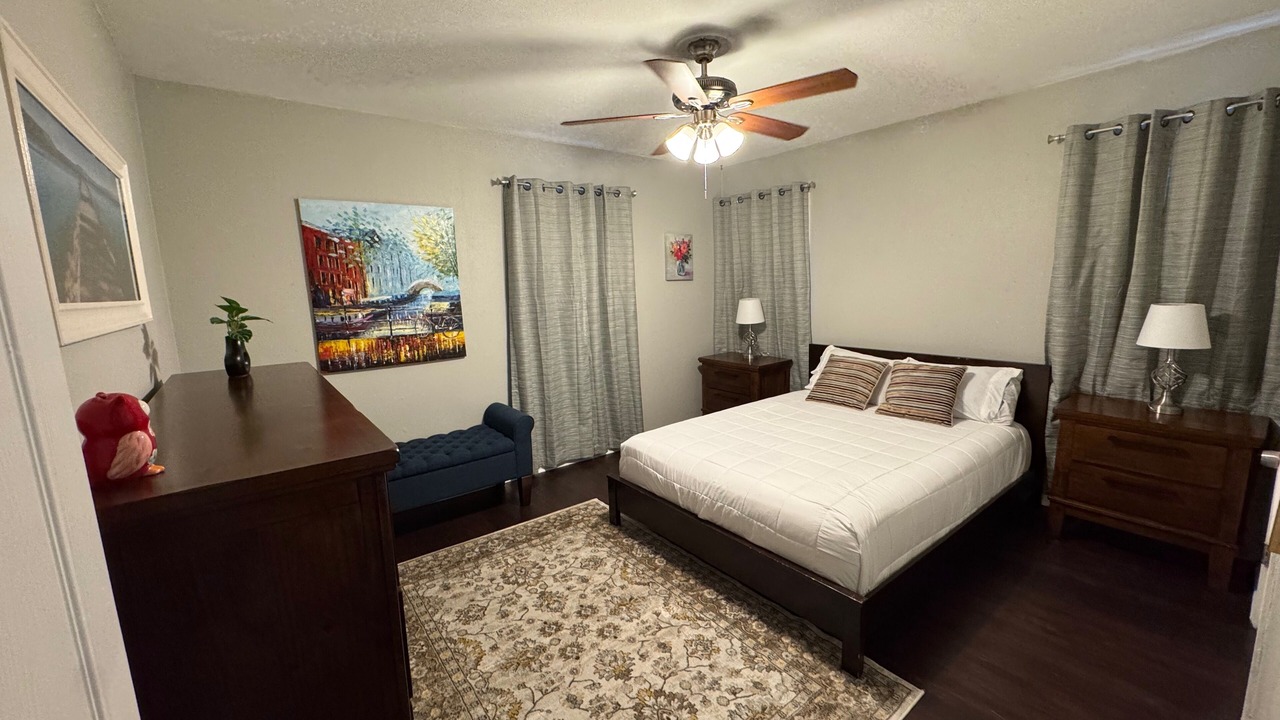 Photo of Bedroom in Del Mar